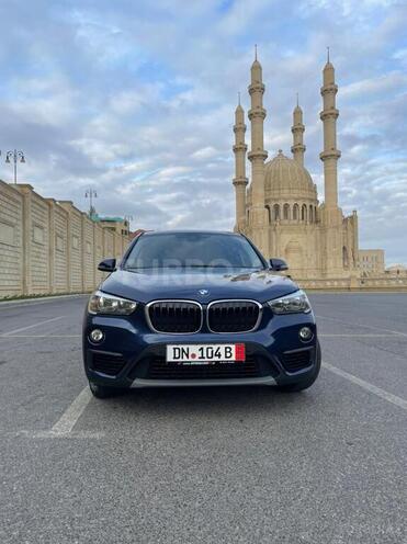 BMW X1 2017, 228,000 km - 2.0 л - Bakı