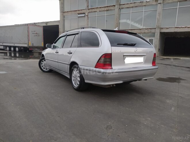 Mercedes C 220 1998, 412,000 km - 2.2 l - Şamaxı
