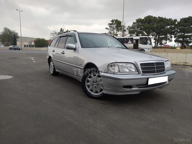 Mercedes C 220 1998, 412,000 km - 2.2 l - Şamaxı
