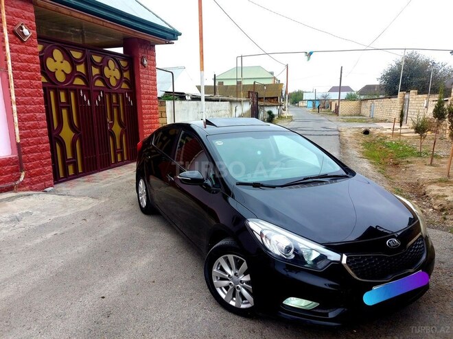 Kia Cerato 2014, 188,000 km - 1.6 l - Ucar