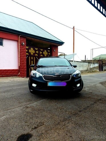 Kia Cerato 2014, 188,000 km - 1.6 l - Ucar