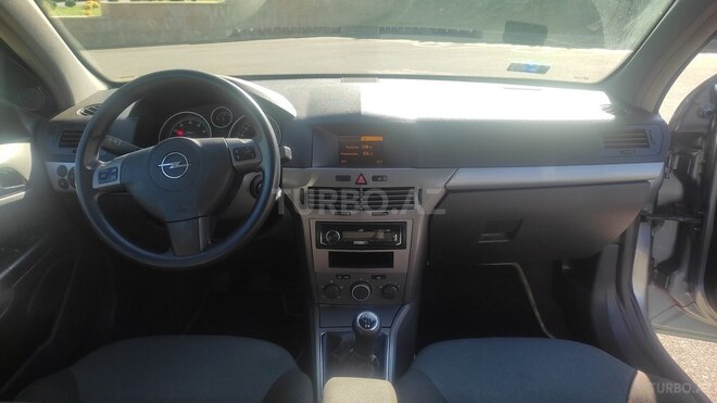 Opel Astra 2004, 184,000 km - 1.4 l - Bakı