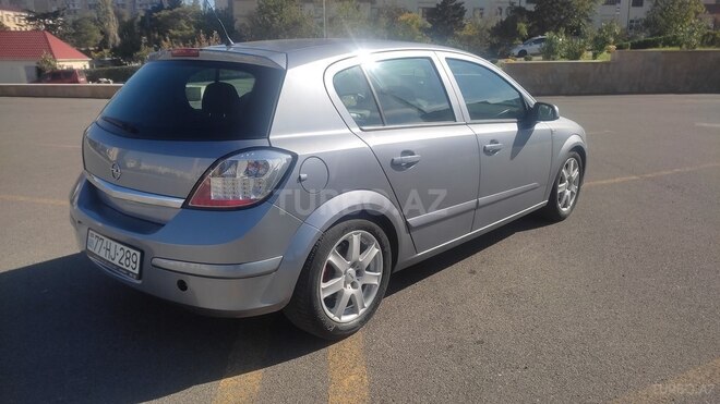 Opel Astra 2004, 184,000 km - 1.4 l - Bakı