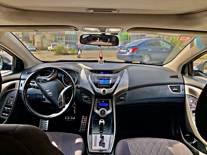 Hyundai Elantra 2013, 192,000 km - 1.8 l - Bakı