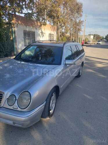 Mercedes E 240 1998, 390,801 km - 2.4 l - Gəncə