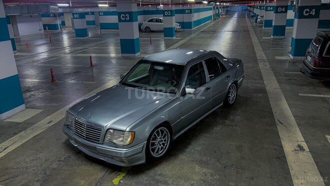 Mercedes E 300 1992, 280,000 km - 3.0 l - Bakı