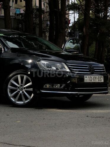 Volkswagen Passat 2012, 202,000 km - 1.8 л - Bakı