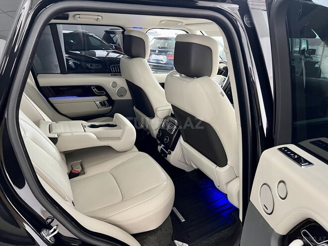 Land Rover Range Rover 2018, 134,000 km - 3.0 l - Bakı