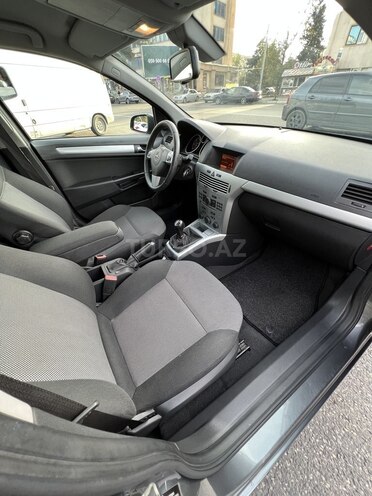 Opel Astra 2009, 137,394 km - 1.3 l - Bakı
