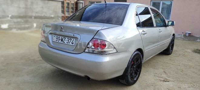 Mitsubishi Lancer 2006, 400,000 km - 1.3 л - Bakı