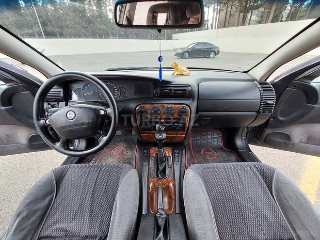 Opel Omega 1996, 243,675 km - 2.0 l - Sumqayıt