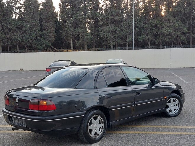 Opel Omega 1996, 243,675 km - 2.0 l - Sumqayıt