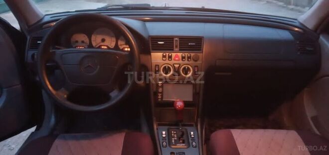 Mercedes C 230 1998, 260,000 km - 2.3 l - Bakı