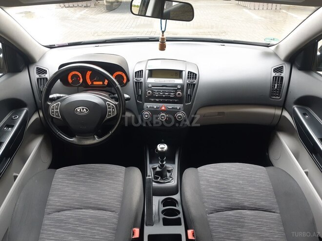 Kia Ceed 2009, 114,000 km - 1.4 l - Bakı