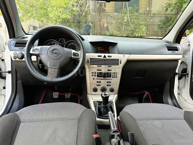 Opel Astra 2008, 178,300 km - 1.3 l - Bakı