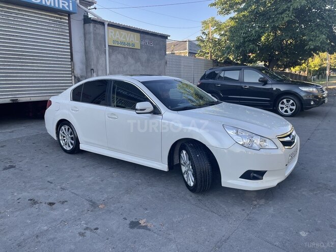 Subaru Legacy 2011, 160,428 km - 2.5 l - Zaqatala
