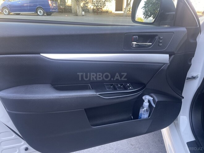 Subaru Legacy 2011, 160,428 km - 2.5 l - Zaqatala