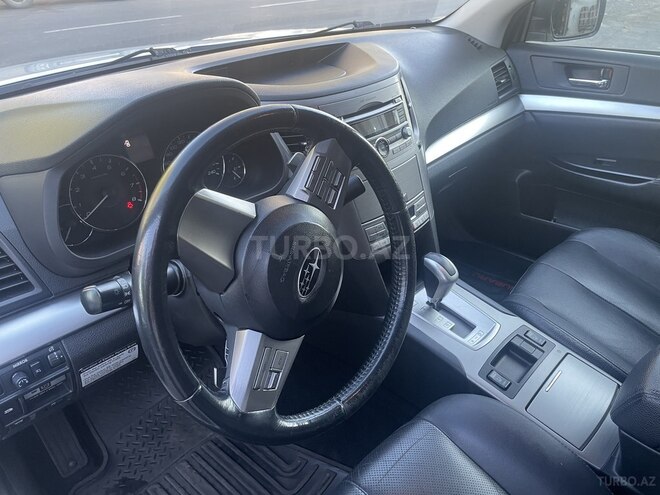 Subaru Legacy 2011, 160,428 km - 2.5 l - Zaqatala