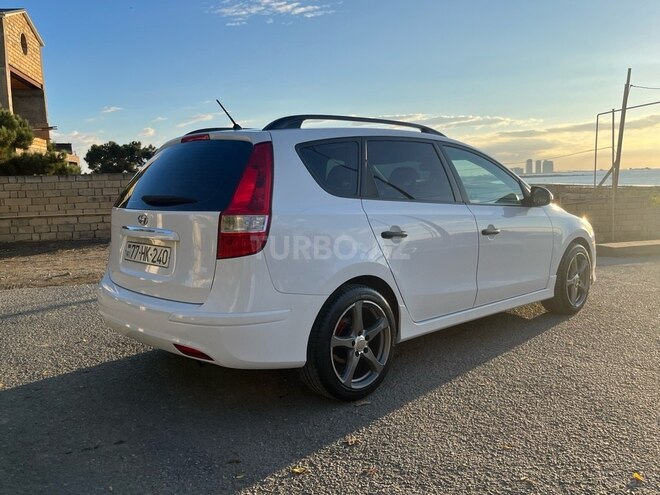 Toyota Corolla 2011, 154,000 km - 1.4 л - Bakı