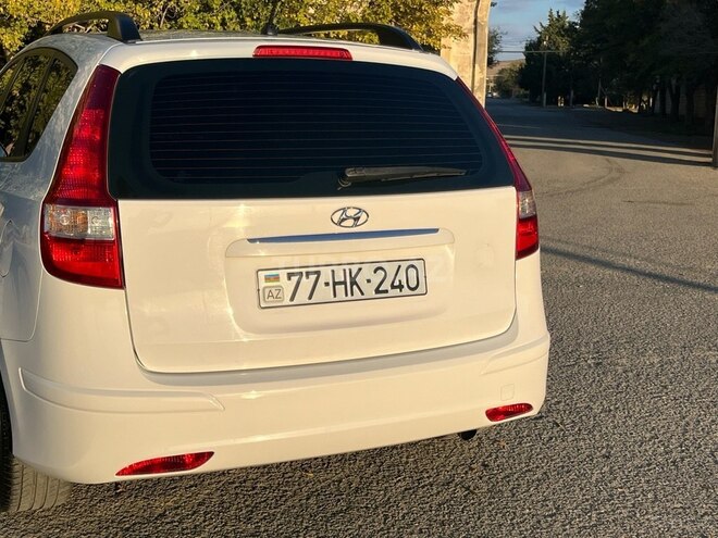 Toyota Corolla 2011, 154,000 km - 1.4 л - Bakı