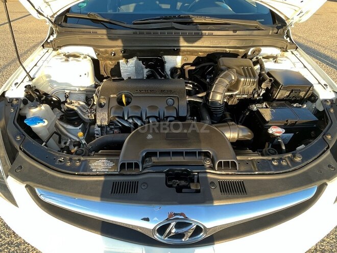 Toyota Corolla 2011, 154,000 km - 1.4 л - Bakı