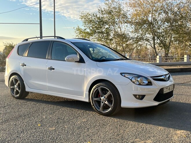 Toyota Corolla 2011, 154,000 km - 1.4 л - Bakı