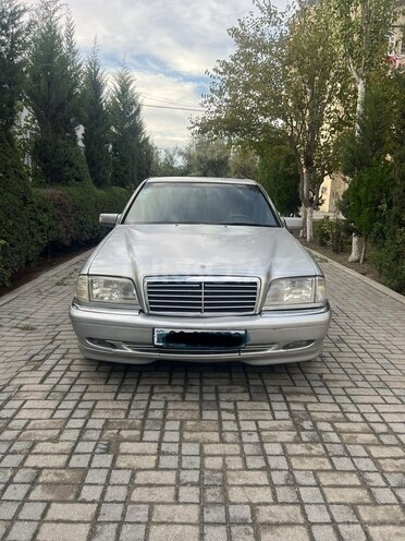 Mercedes C 220 1995, 389,000 km - 2.2 l - Sumqayıt