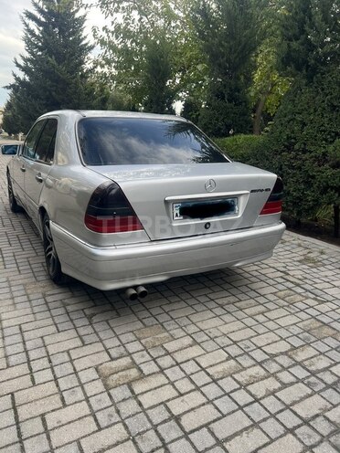 Mercedes C 220 1995, 389,000 km - 2.2 l - Sumqayıt