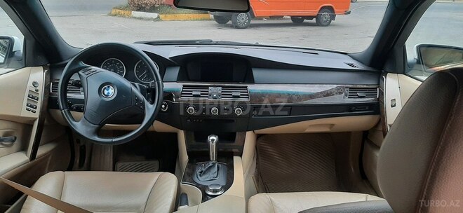 BMW 525 2006, 238,400 km - 2.5 l - Bakı