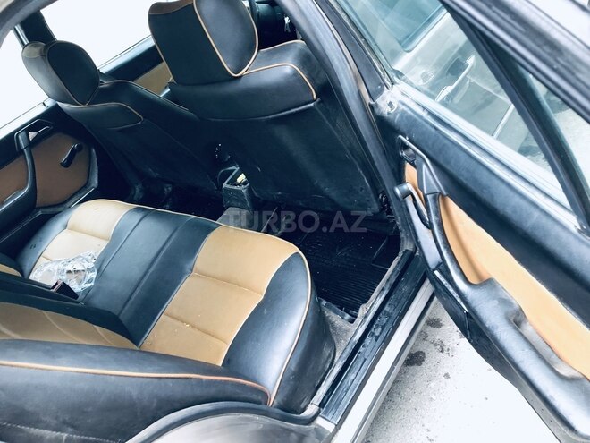 Mercedes E 200 1990, 241,041 km - 2.0 l - Sumqayıt