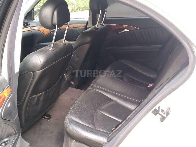Mercedes E 270 2002, 287,000 km - 2.7 l - Bakı