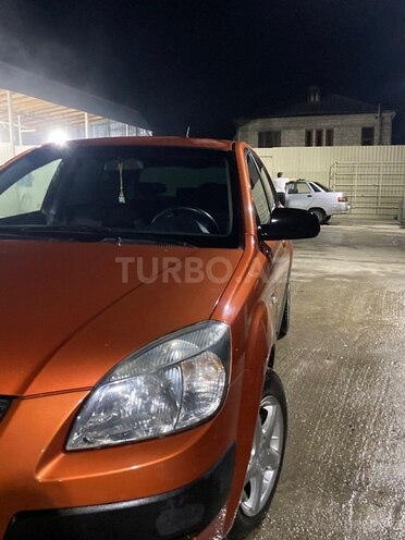 Kia Rio 2006, 196,000 km - 1.4 l - Qusar