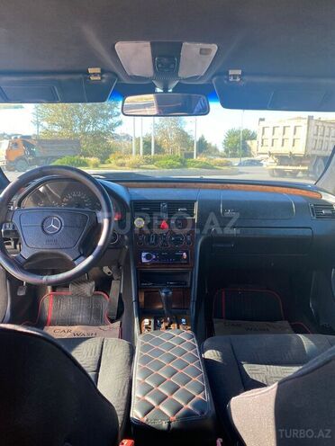 Mercedes C 220 1999, 390,000 km - 2.2 l - Mingəçevir