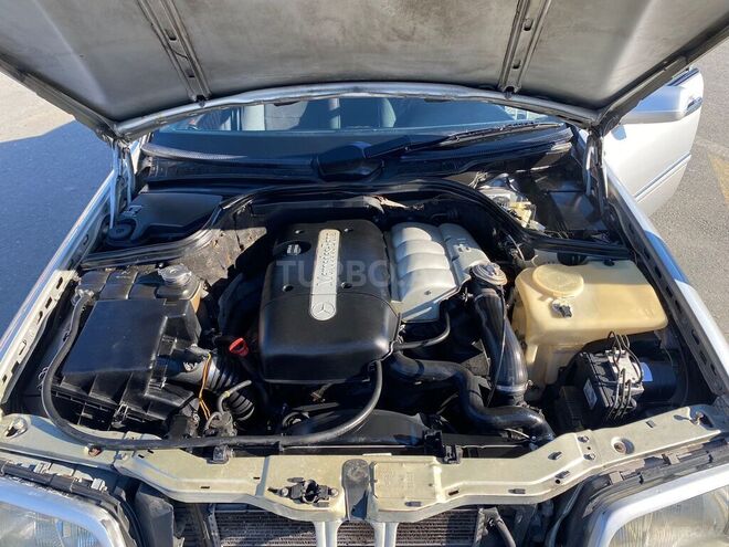Mercedes C 220 1999, 390,000 km - 2.2 l - Mingəçevir