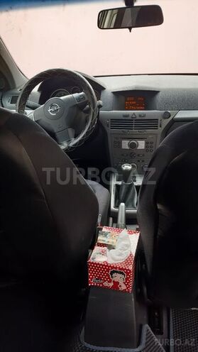 Opel Astra 2004, 150,000 km - 1.4 l - Bakı