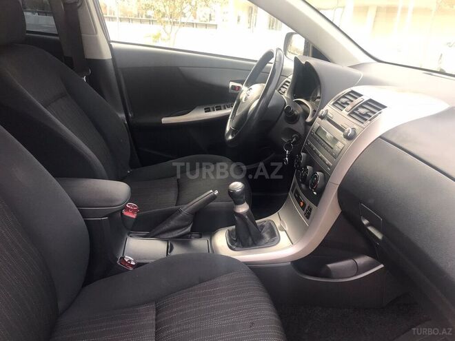 Toyota Corolla 2007, 225,000 km - 1.4 l - Bakı