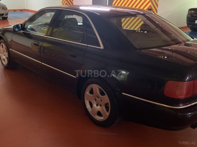 Audi A8 2001, 177,000 km - 2.8 l - Bakı