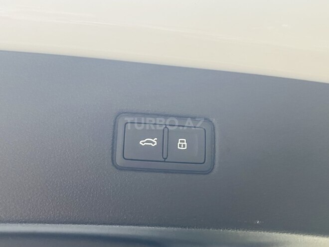 Audi Q7 2017, 54,000 km - 2.0 l - Bakı