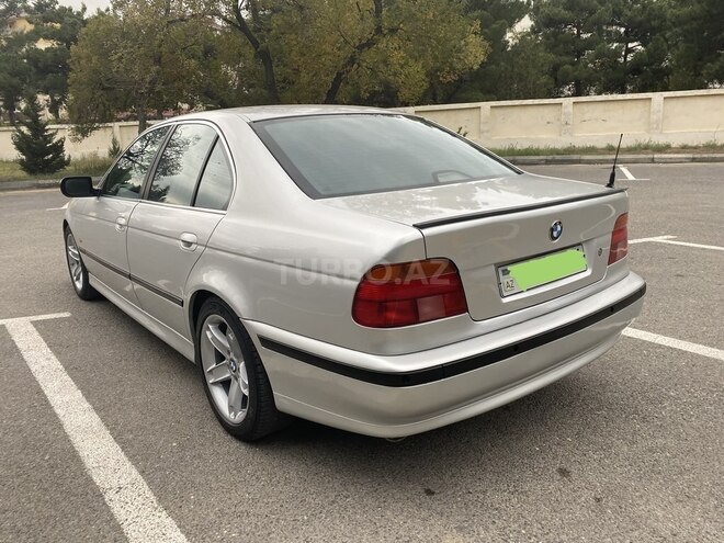 BMW 528 1999, 199,000 km - 2.8 l - Xırdalan