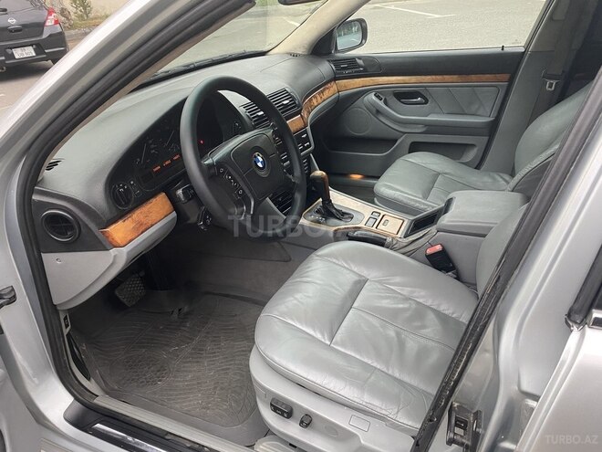 BMW 528 1999, 199,000 km - 2.8 l - Xırdalan