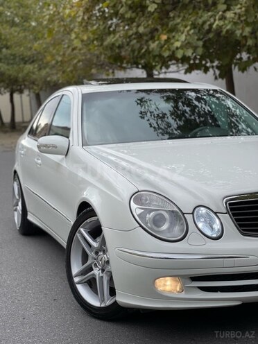 Mercedes E 320 2002, 257,000 km - 3.2 l - Bakı
