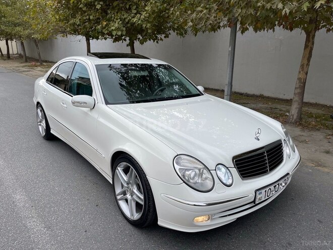 Mercedes E 320 2002, 257,000 km - 3.2 l - Bakı