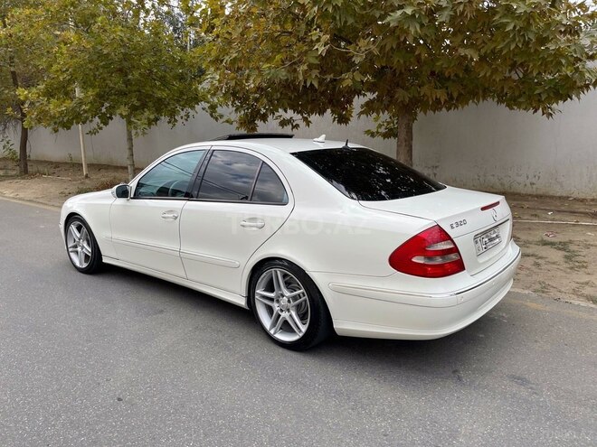 Mercedes E 320 2002, 257,000 km - 3.2 l - Bakı