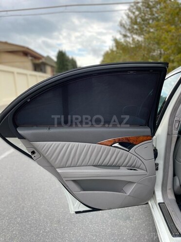 Mercedes E 320 2002, 257,000 km - 3.2 l - Bakı