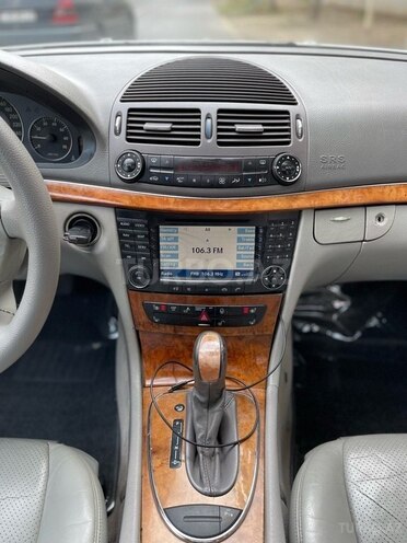 Mercedes E 320 2002, 257,000 km - 3.2 l - Bakı