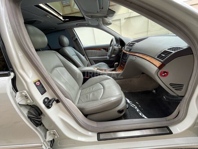 Mercedes E 320 2002, 257,000 km - 3.2 l - Bakı