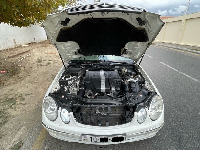 Mercedes E 320 2002, 257,000 km - 3.2 l - Bakı