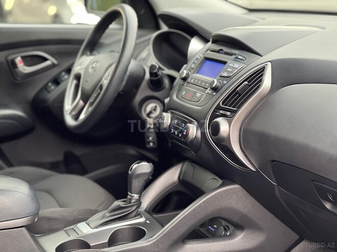 Hyundai ix35 2015, 87,000 km - 2.0 л - Bakı