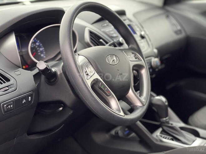 Hyundai ix35 2015, 87,000 km - 2.0 л - Bakı