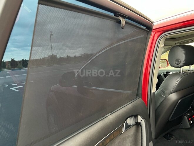 Audi Q7 2010, 128,000 km - 3.0 л - Bakı
